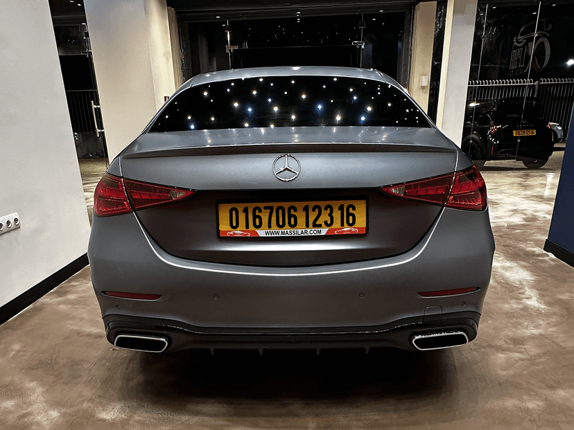 Mercedes Classe C 2023 Gris — 4/4