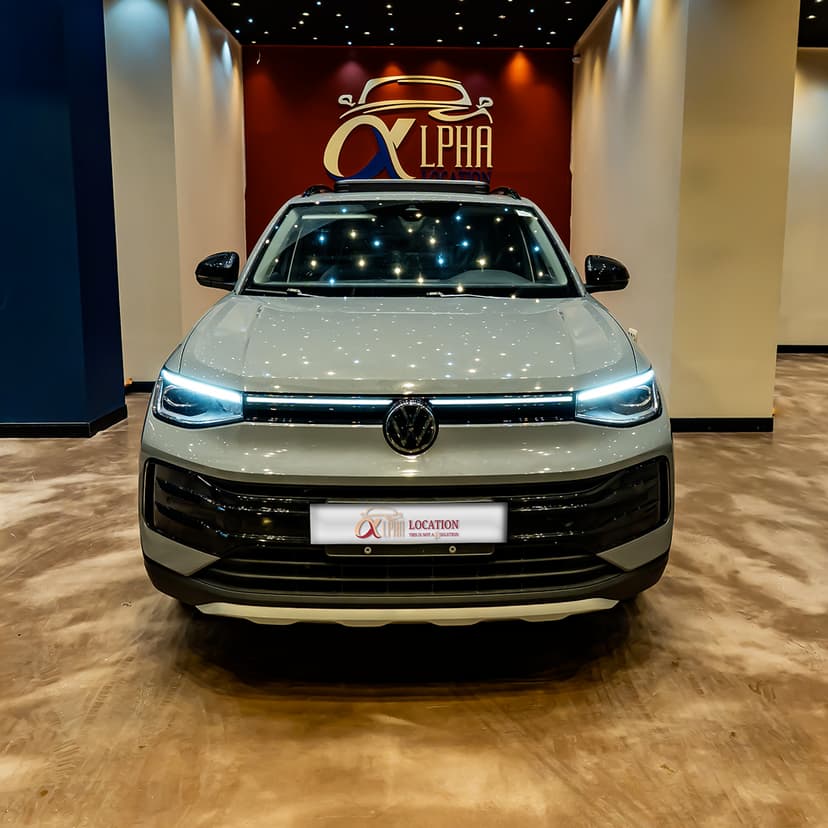 Volkswagen Tharu — 1/4